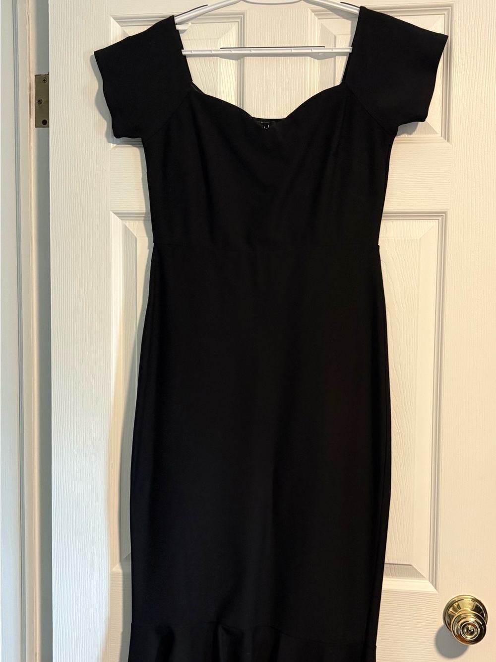 Classic Black Sheath Dress - Elegant Scoop Neck